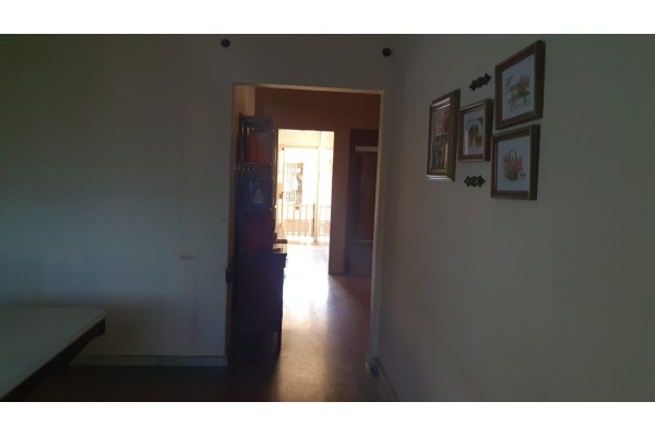 Casa Comercial