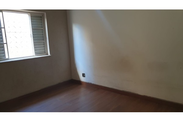 Casa Comercial