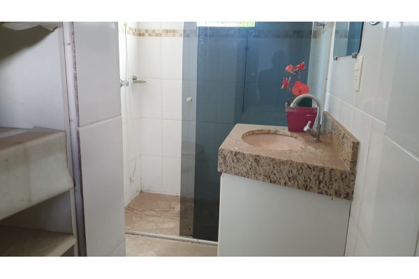 Casa Comercial