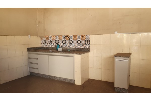 Casa Comercial